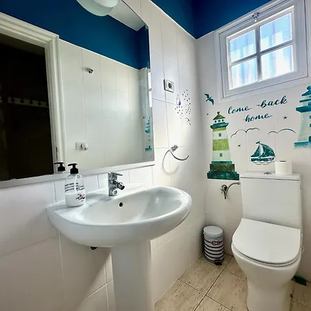 Pambnb - House Near To Beach, Terrace, Fiber Wi-fi, Bbq Holiday home Granadilla De Abona