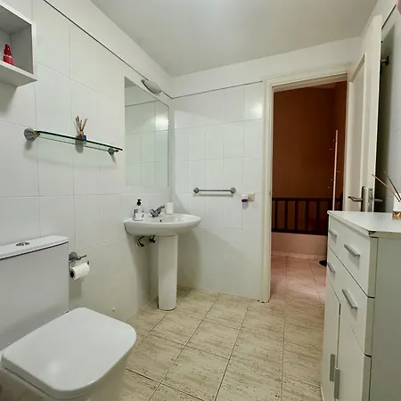 Pambnb - House Near To Beach, Terrace, Fiber Wi-fi, Bbq Granadilla De Abona